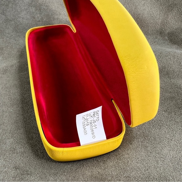 RAY-BAN YELLOW HARD SHELL CASE EYEGLASSES/SUNGLASSES CASE *READ* - Picture 9 of 15